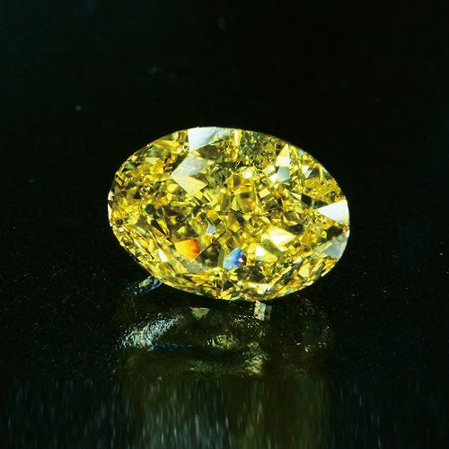 Fancy vivid Yellow Diamond